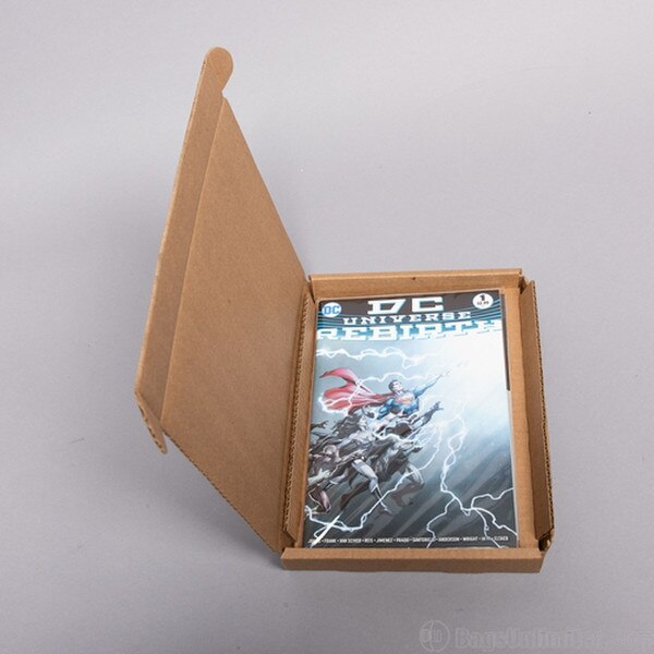 Protect the corners of your comic B